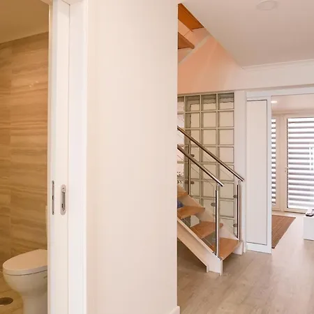 South Shore 1 - Host & Chill