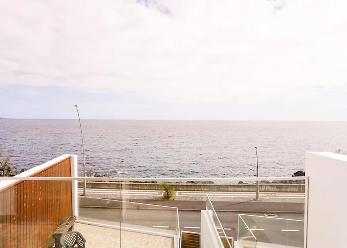 South Shore 1 - Host & Chill *