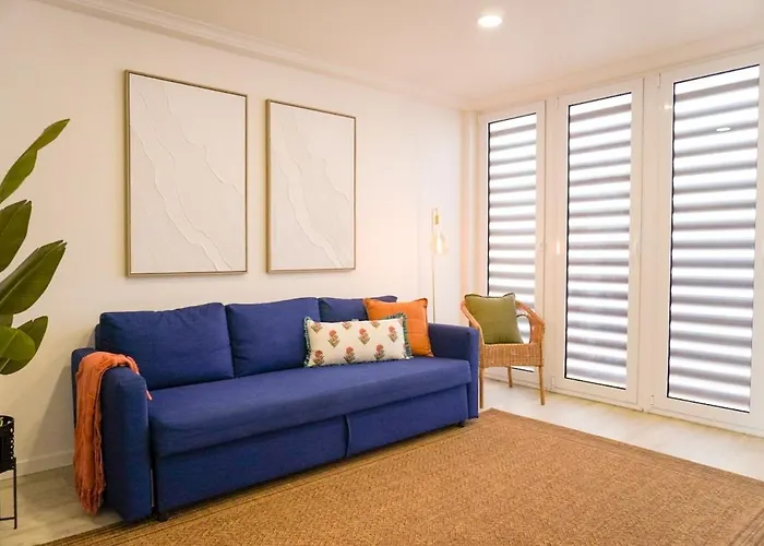 South Shore 1 - Host & Chill *