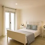 South Shore 1 - Jacuzzi - Host & Chill Nyaraló