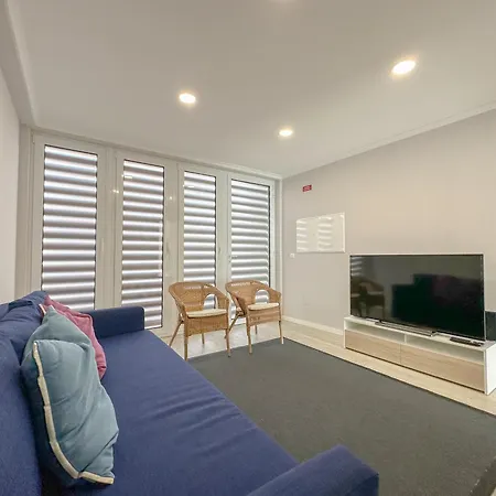 South Shore 1 - Host & Chill * São Roque