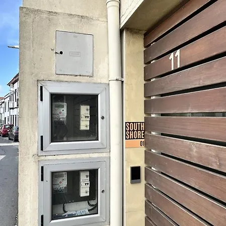 South Shore 1 - Host & Chill * São Roque