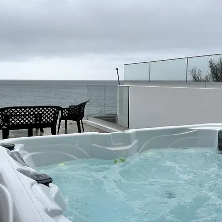 South Shore 1 - Host & Chill