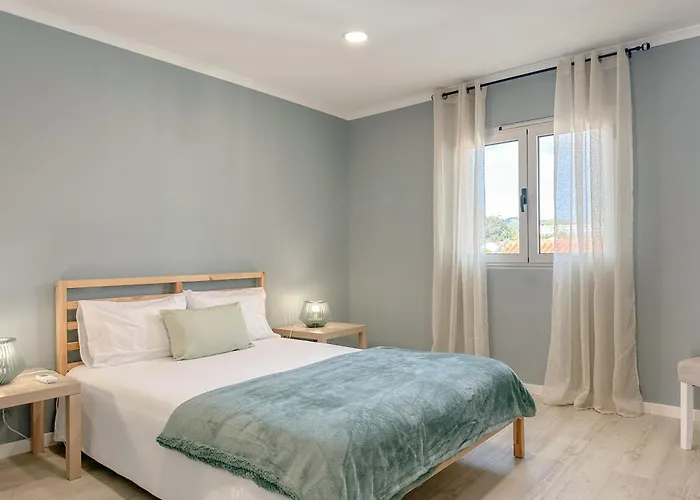 South Shore 1 - Host & Chill