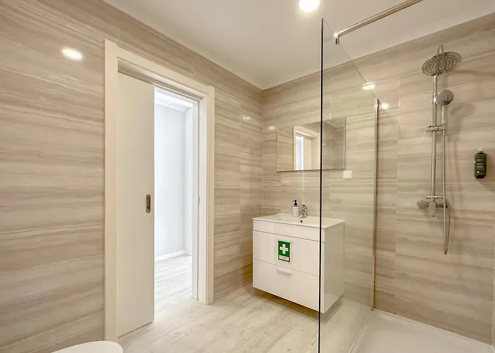 South Shore 1 - Host & Chill