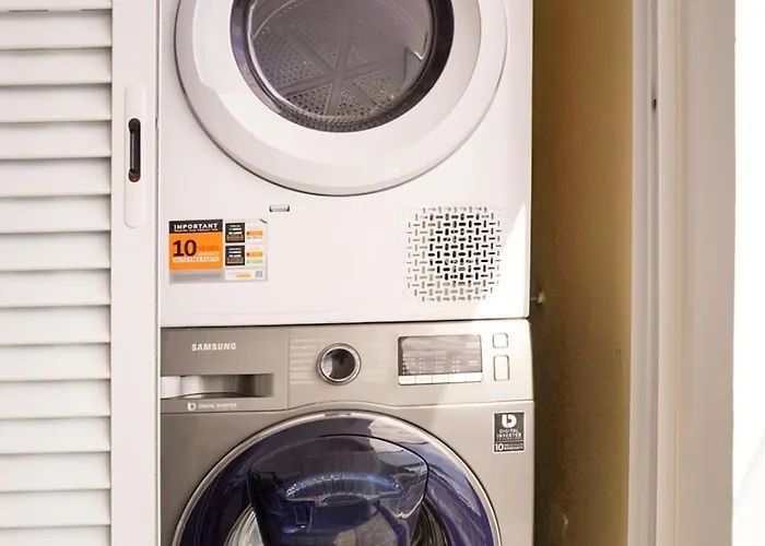 South Shore 1 - Host & Chill