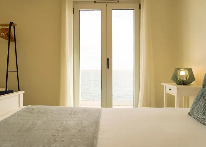 South Shore 1 - Host & Chill